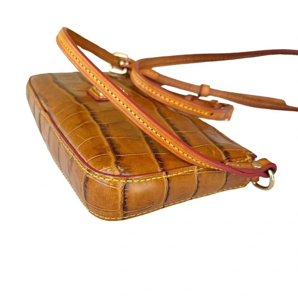 Dooney & Bourke Crossbody Shoulder Bag Embossed Leather